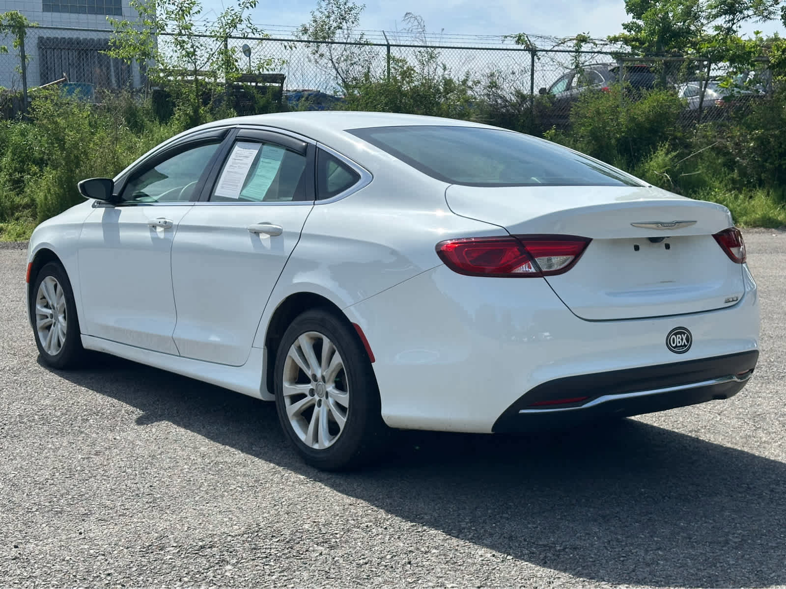 Used 2016 Chrysler 200 Limited FWD image 5