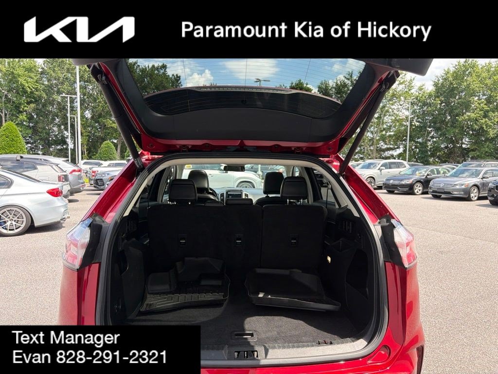 Used 2022 Ford Edge SEL w/ Convenience Package AWD/4WD image 10