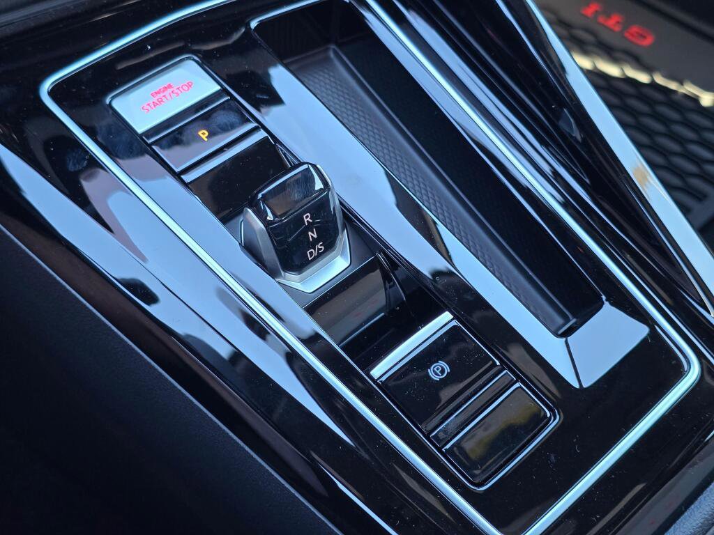 New 2025 Volkswagen GTI SE image 25