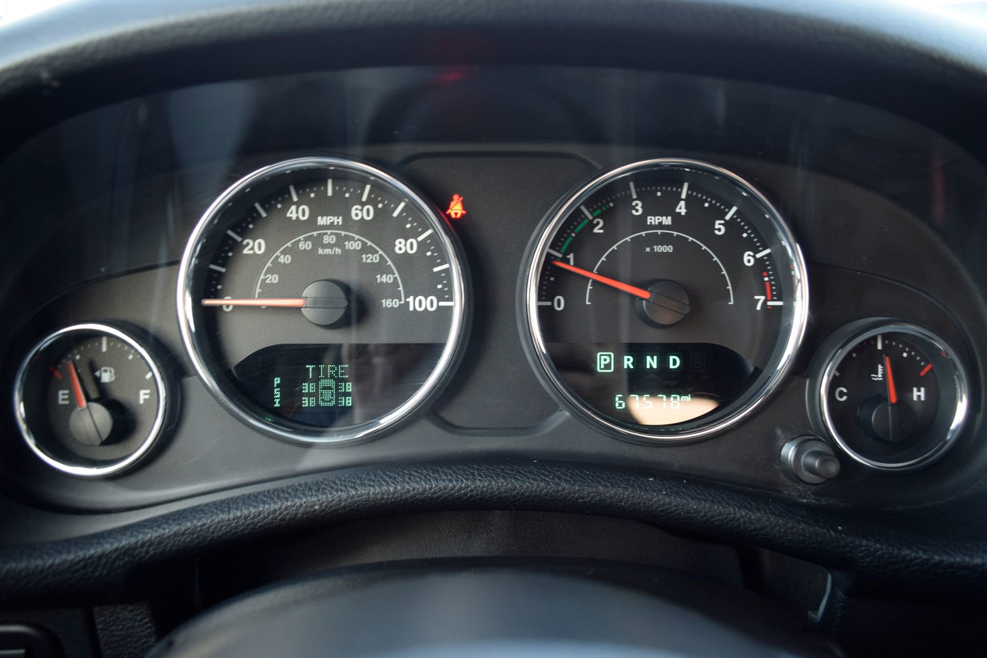 Used 2018 Jeep Wrangler Unlimited Rubicon w/ Connectivity Group image 13