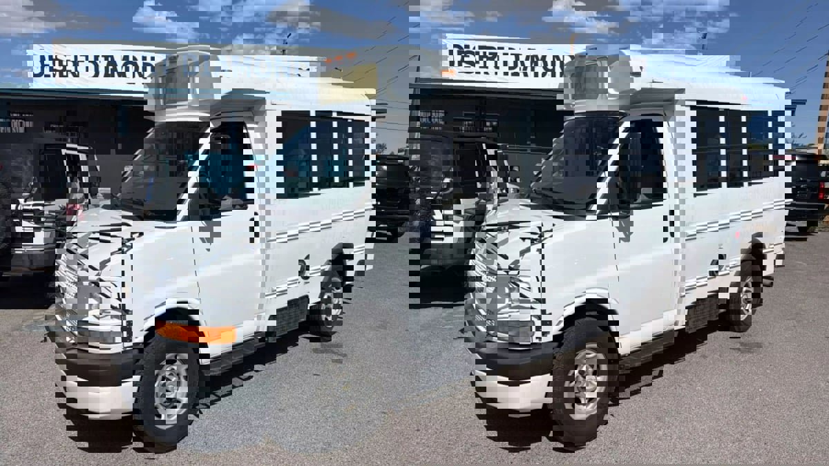 Used 2012 Chevrolet Express 3500 w/ School Bus Package image 35