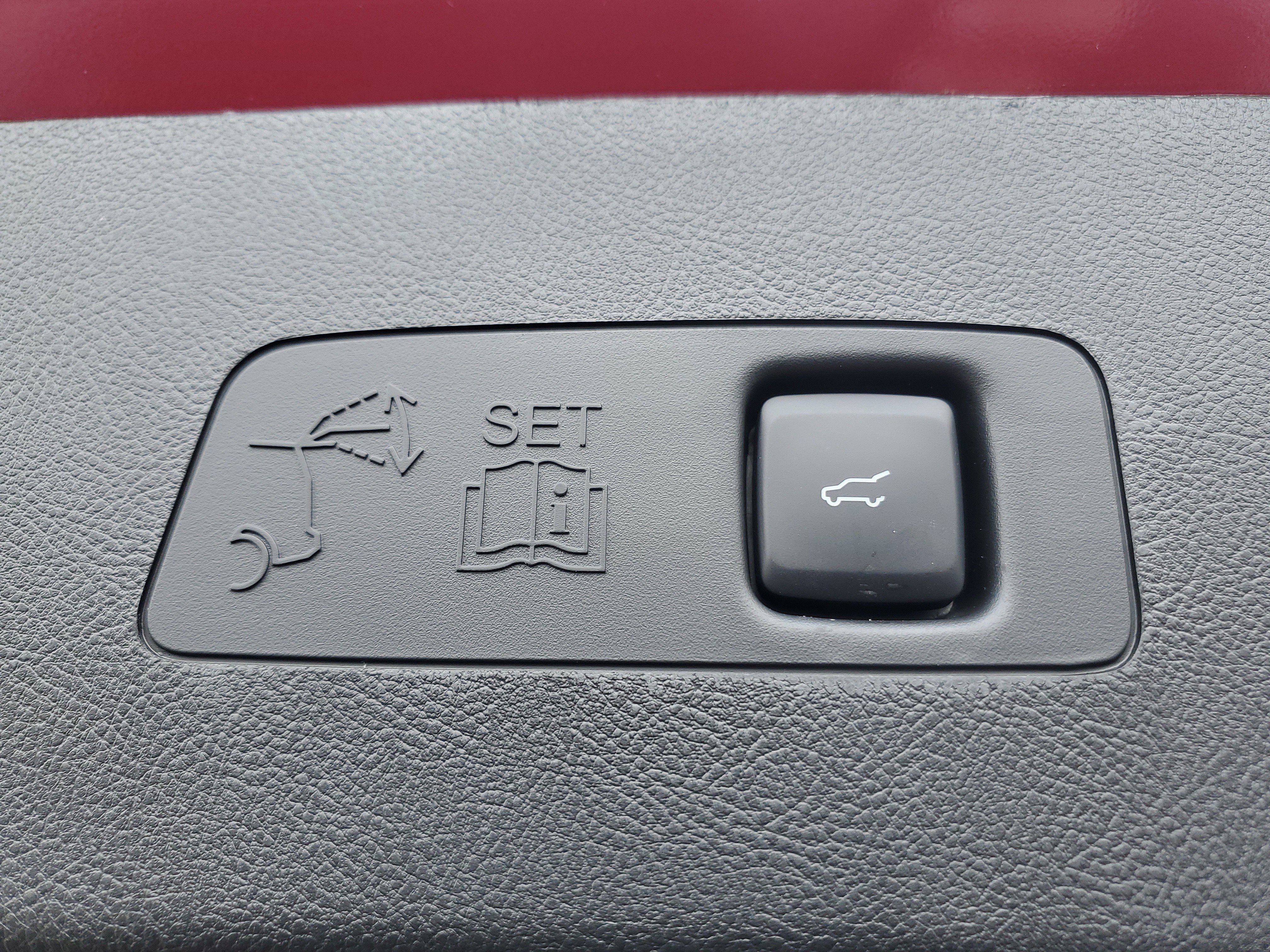 New 2025 Lincoln Corsair FWD image 28