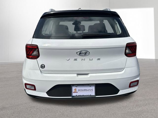 New 2026 Hyundai Venue SEL FWD image 15