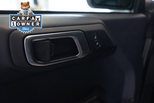 Used 2025 Ford Bronco Badlands image 20