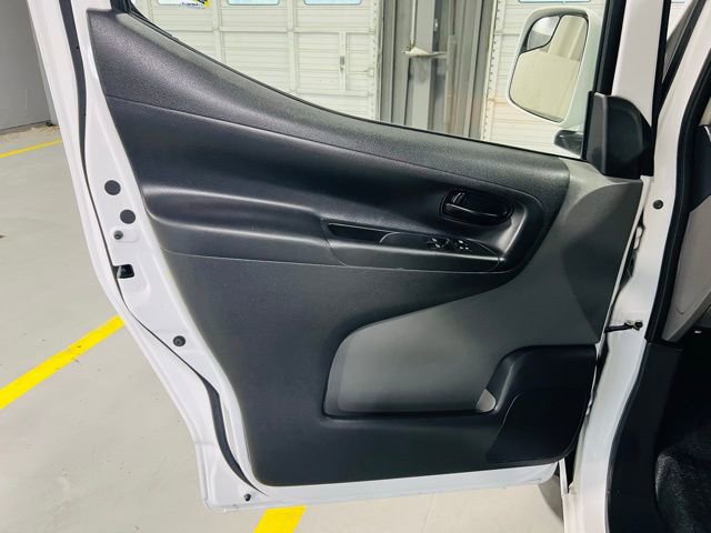 Used 2021 Nissan NV200 SV w/ Back Door Glass Package image 21