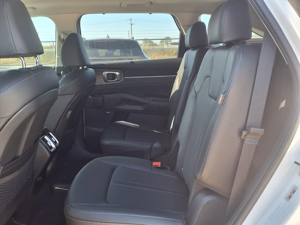 New 2026 Kia Sorento SX image 13