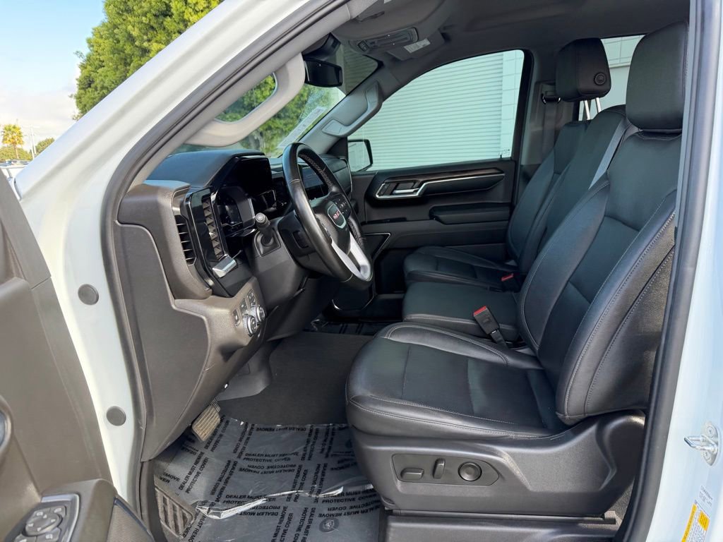 Used 2024 GMC Sierra 1500 SLT image 17