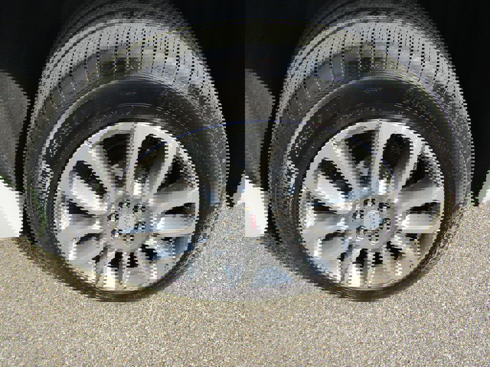 Used 2023 GMC Acadia Denali w/ Denali Ultimate Package image 11