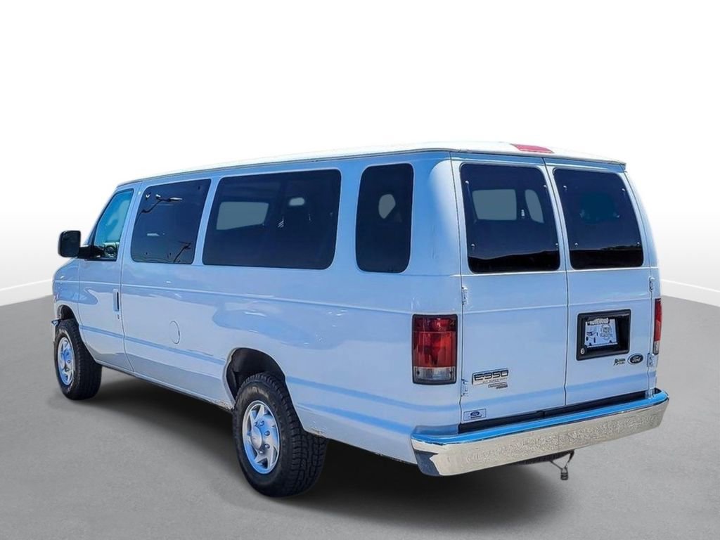 Used 2011 Ford E-350 and Econoline 350 XLT RWD image 6
