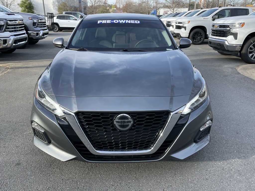 Used 2022 Nissan Altima 2.5 SV image 2