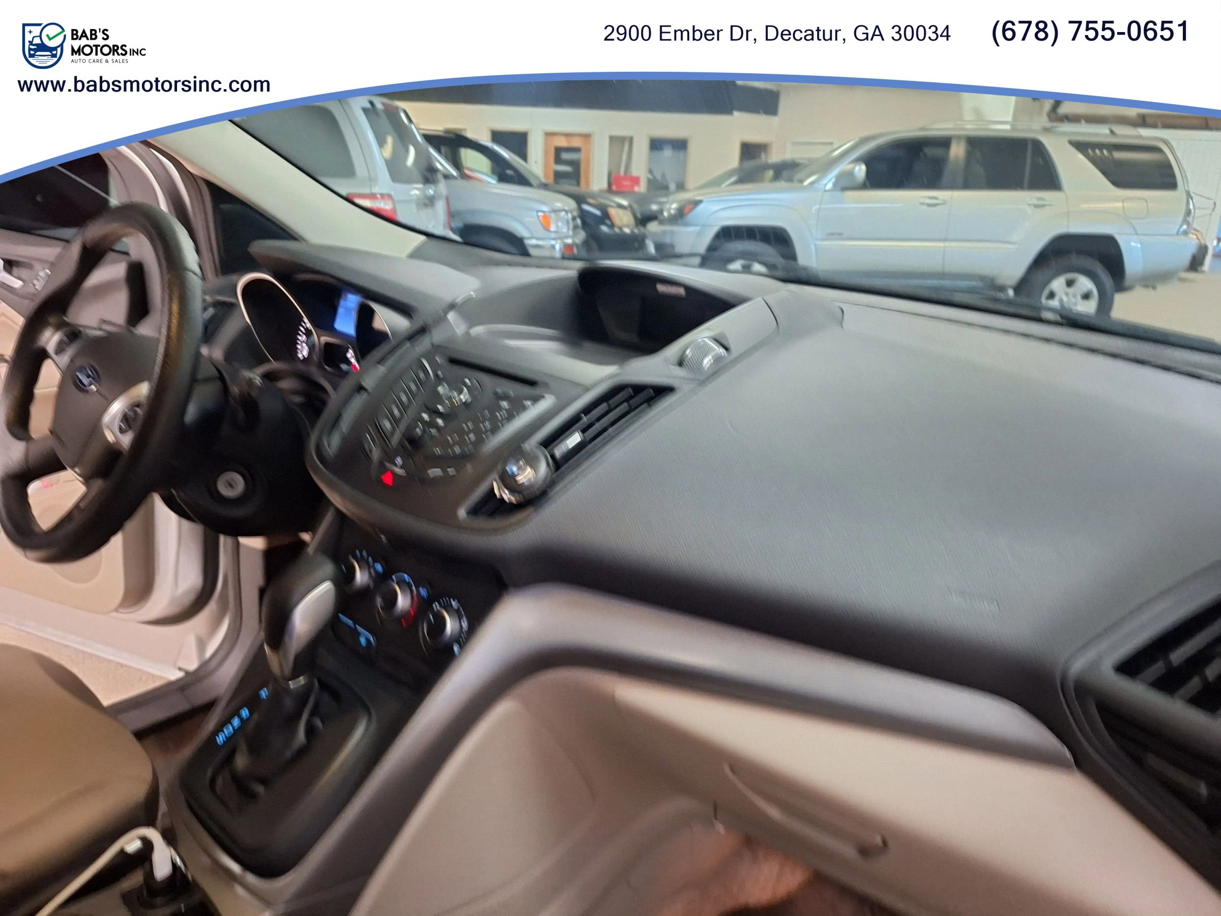 Used 2015 Ford Escape SE FWD image 13