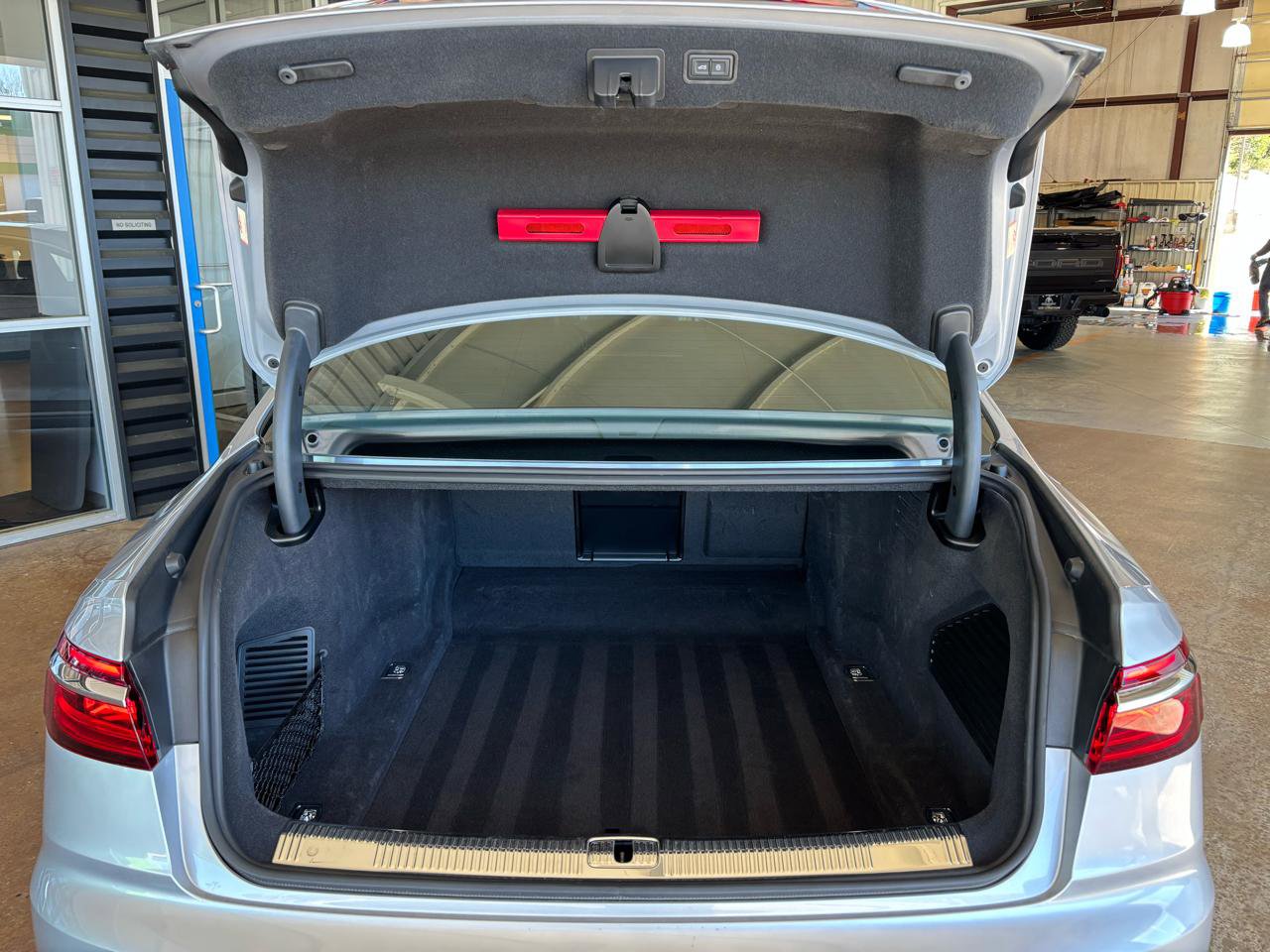 Used 2023 Audi A8 L 3.0T w/ Comfort Plus Package image 41