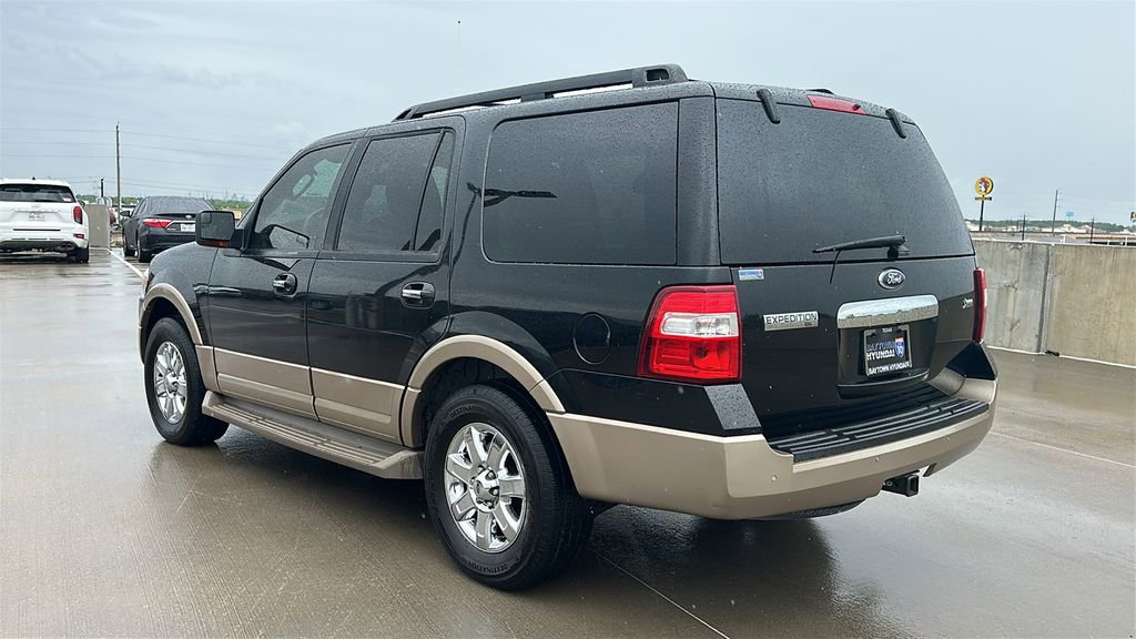 Used 2014 Ford Expedition XLT w/ Equipment Group 202A RWD image 11