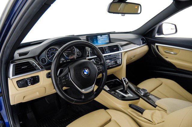 Used 2017 BMW 330i xDrive Sedan AWD/4WD image 14