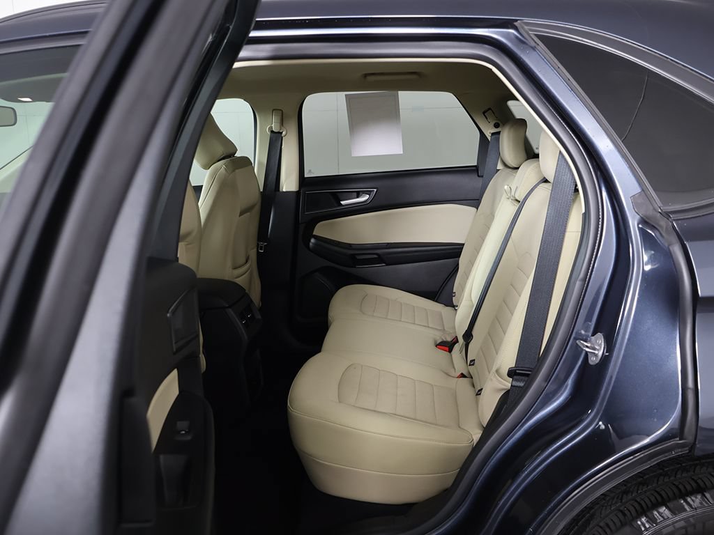 Used 2024 Ford Edge SE AWD/4WD image 27