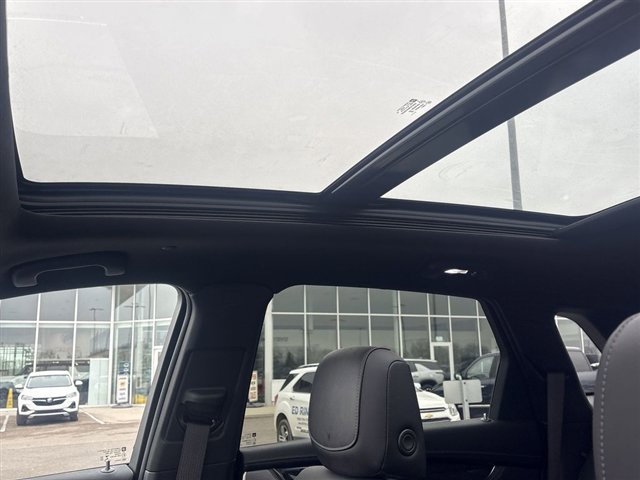 Certified 2023 Cadillac XT5 Premium Luxury image 19