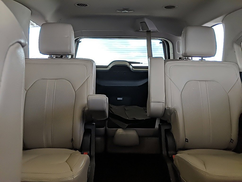 Used 2023 Ford Expedition Limited image 33