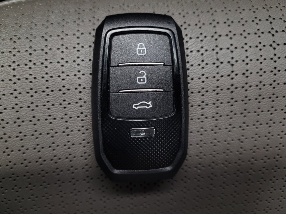 Used 2014 Hyundai Santa Fe Sport w/ Technology Package 04 AWD/4WD image 32