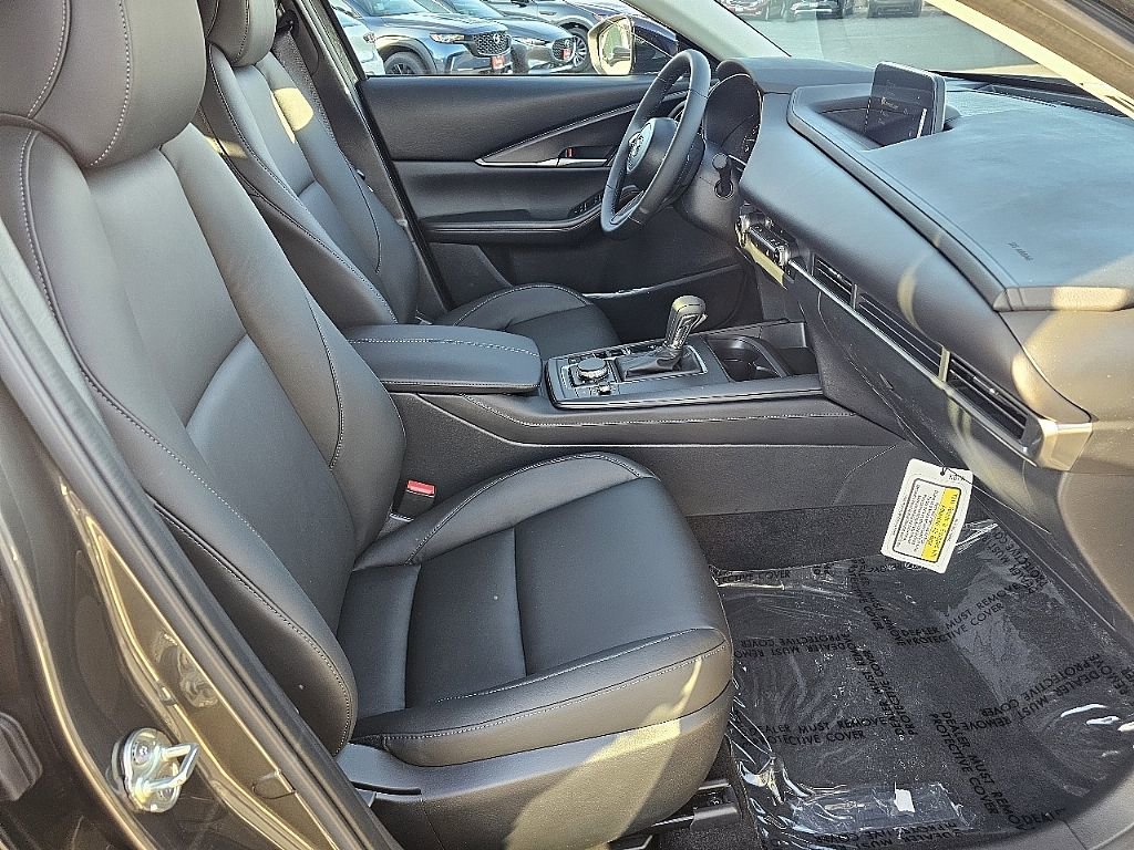 New 2026 MAZDA CX-30 AWD 2.5 S w/ Select Sport Pkg image 17