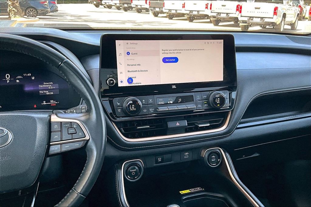 Used 2024 Toyota Grand Highlander AWD Hybrid image 9