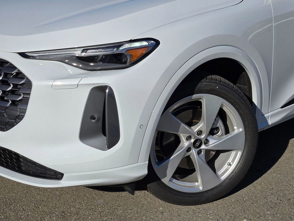 New 2025 Audi Q5 Premium Plus image 9