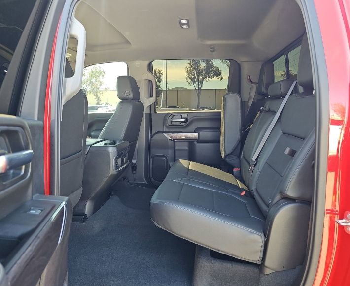 Used 2022 Chevrolet Silverado 2500 LTZ w/ LTZ Plus Package image 6