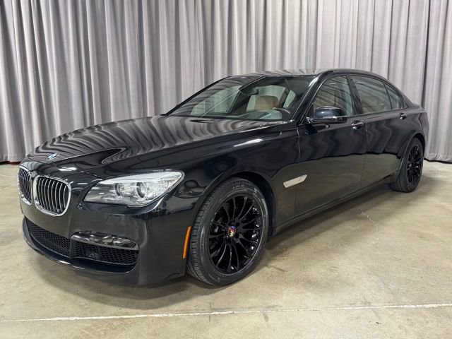 Used 2014 BMW 740Li xDrive image 3