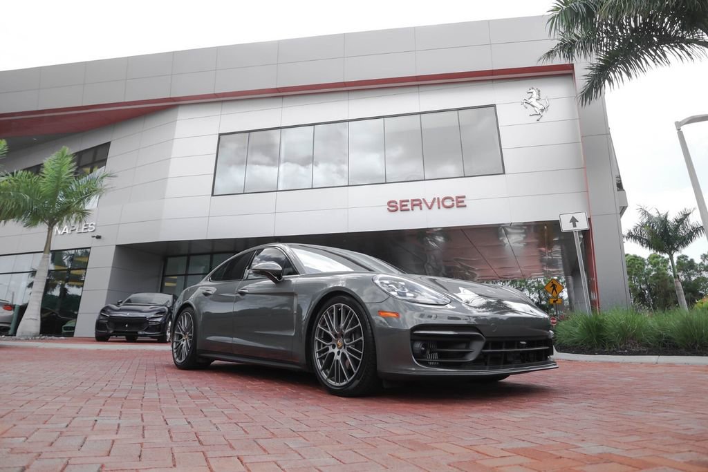 Used 2023 Porsche Panamera Platinum Edition image 22