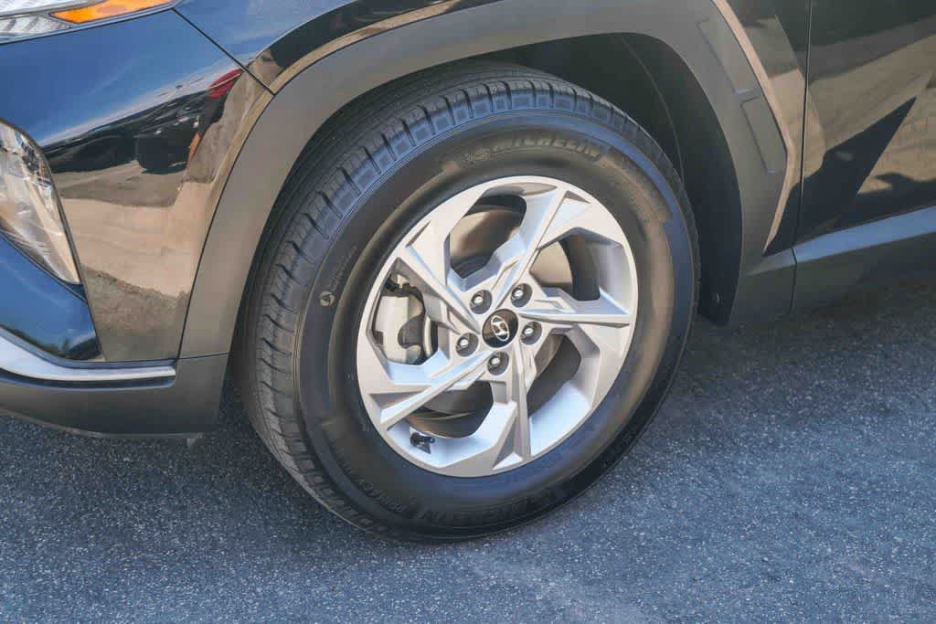Used 2023 Hyundai Tucson SEL FWD image 9