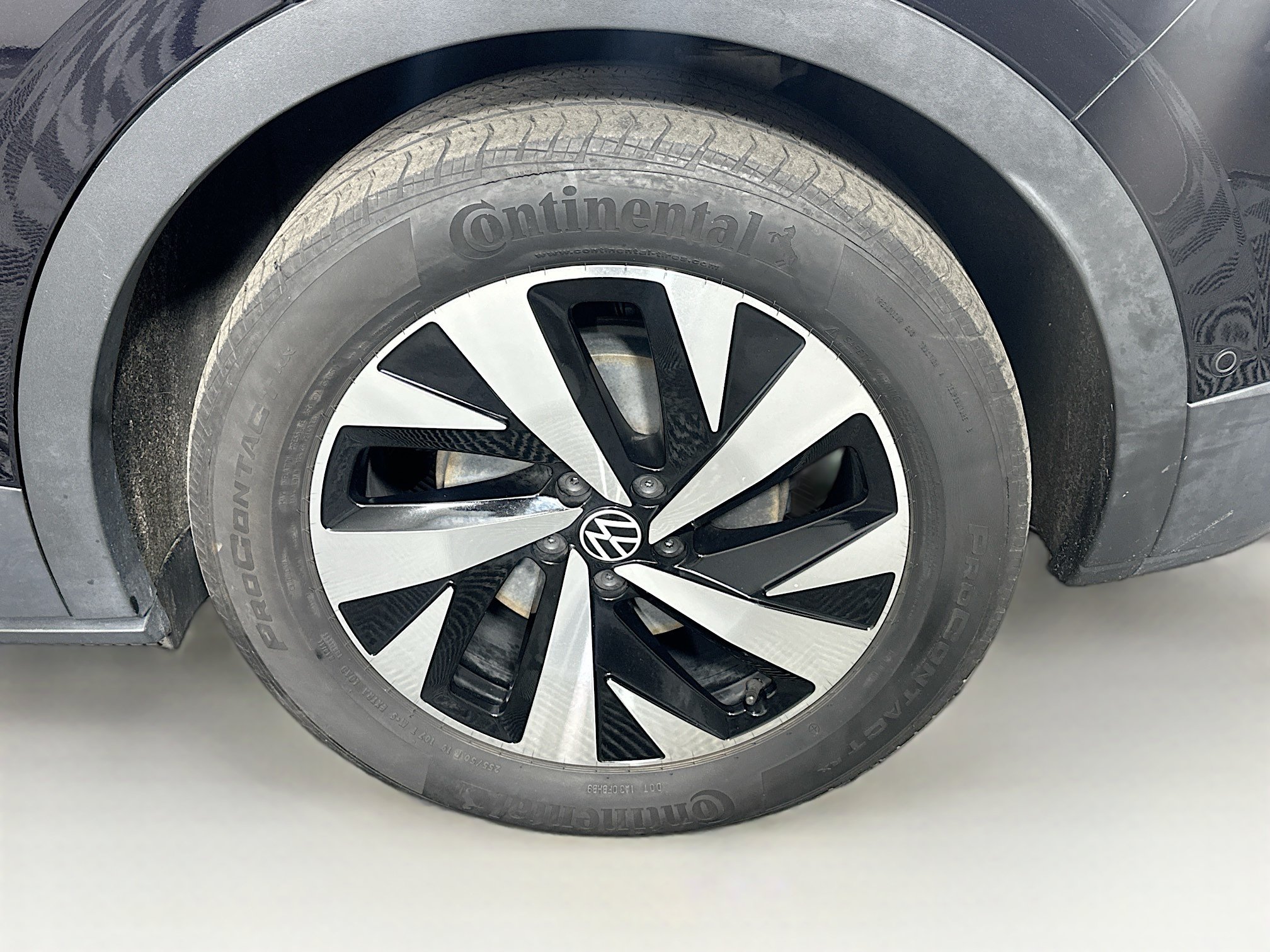 Used 2023 Volkswagen ID.4 Pro RWD image 11