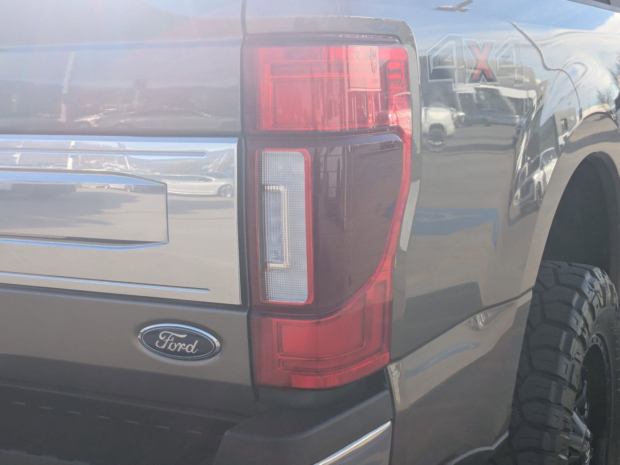 Used 2022 Ford F350 King Ranch w/ King Ranch Ultimate Package image 13