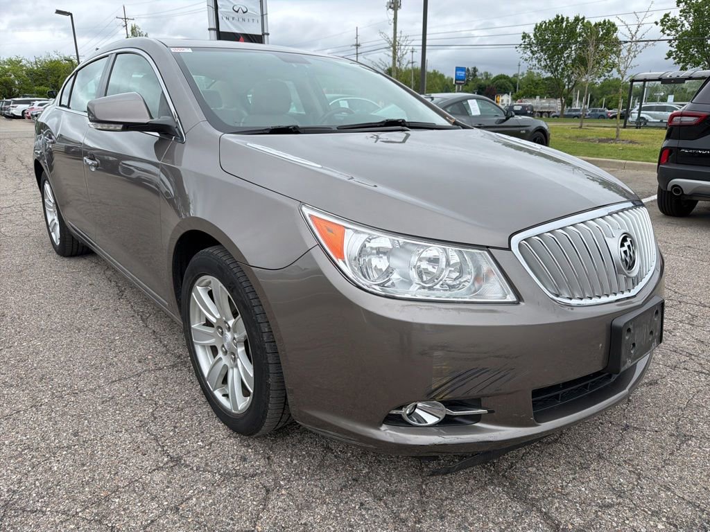 Used 2011 Buick LaCrosse CXL w/ Luxury Package FWD image 7