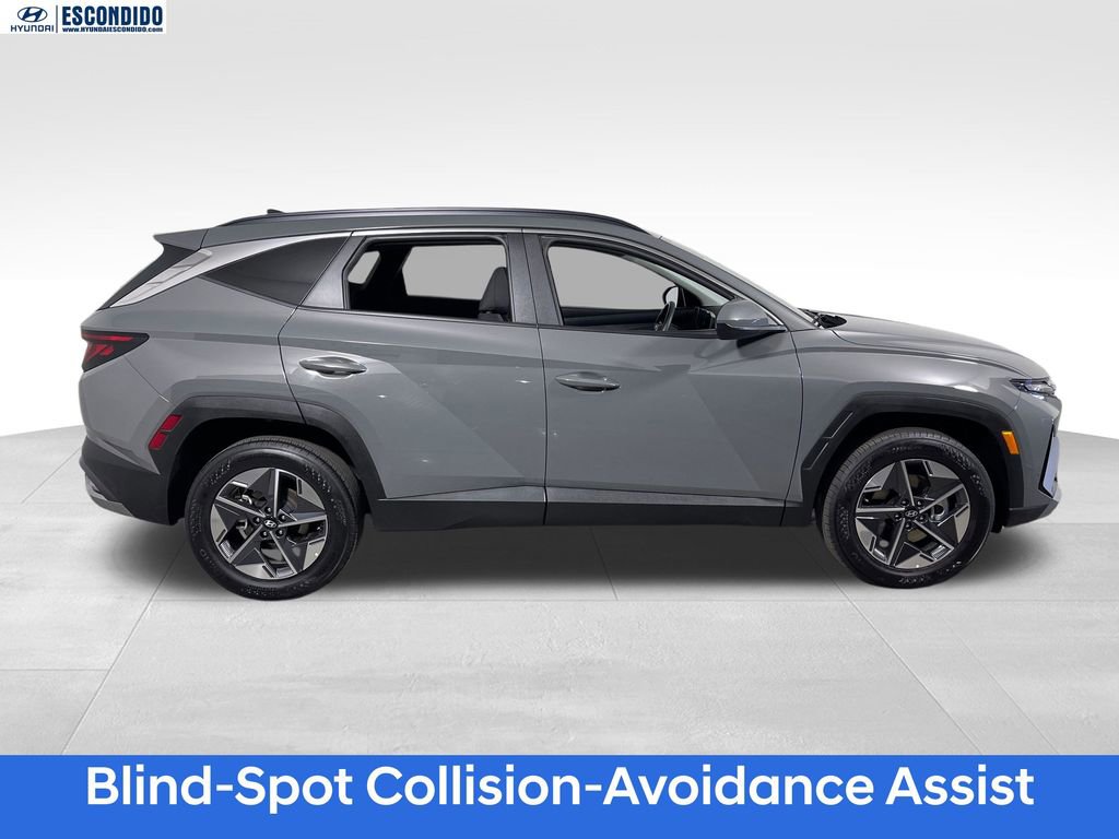 Certified 2025 Hyundai Tucson SEL AWD/4WD image 6