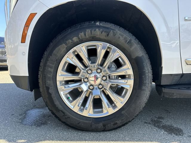 Used 2025 GMC Yukon XL Denali image 11