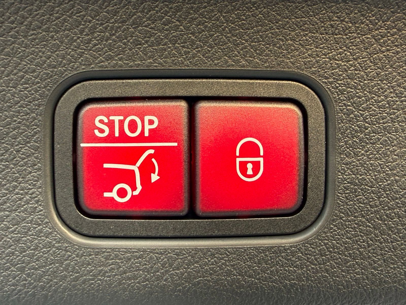 New 2026 Mercedes-Benz GLC 43 AMG 4MATIC image 13