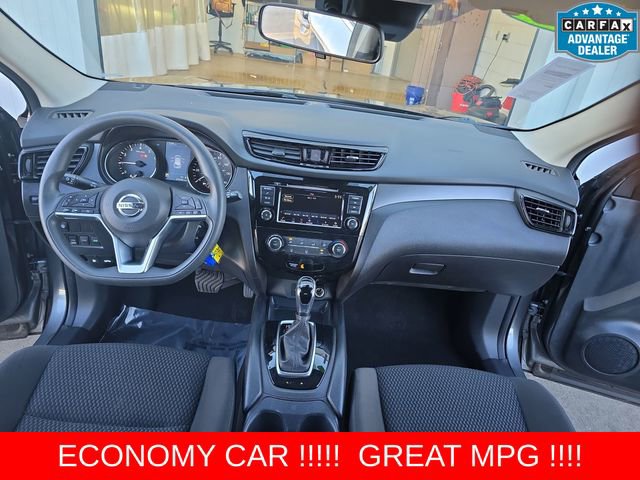 Used 2022 Nissan Rogue Sport S image 15