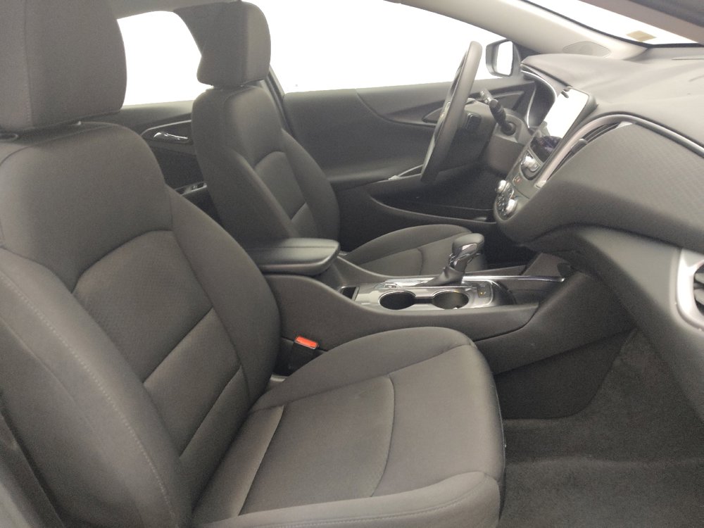 Used 2024 Chevrolet Malibu LT image 21