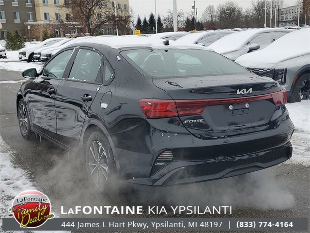 Used 2024 Kia Forte LXS image 6