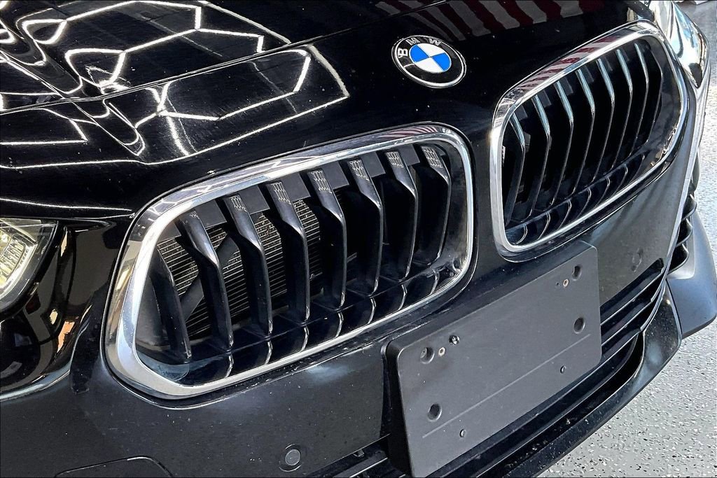 Used 2022 BMW X2 xDrive28i w/ Convenience Package AWD/4WD image 34