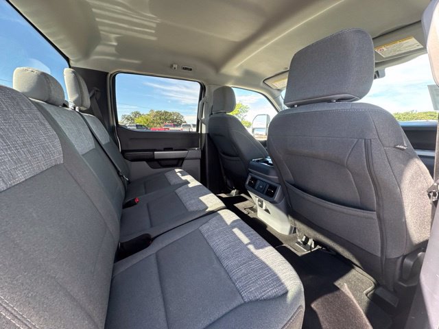 Used 2025 Ford F250 XLT w/ FX4 Off-Road Package AWD/4WD image 21
