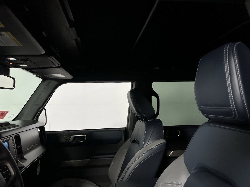 Used 2023 Ford Bronco Outer Banks image 27