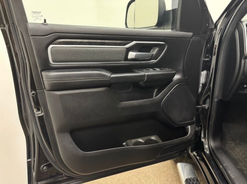 Used 2021 RAM 1500 Big Horn AWD/4WD image 9