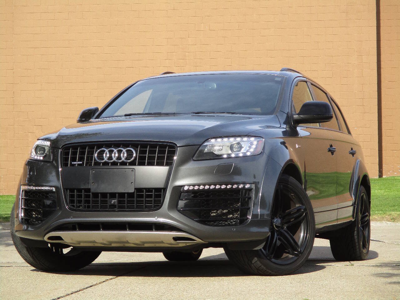 Used 2015 Audi Q7 3.0T S line Prestige w/ Sport Edition