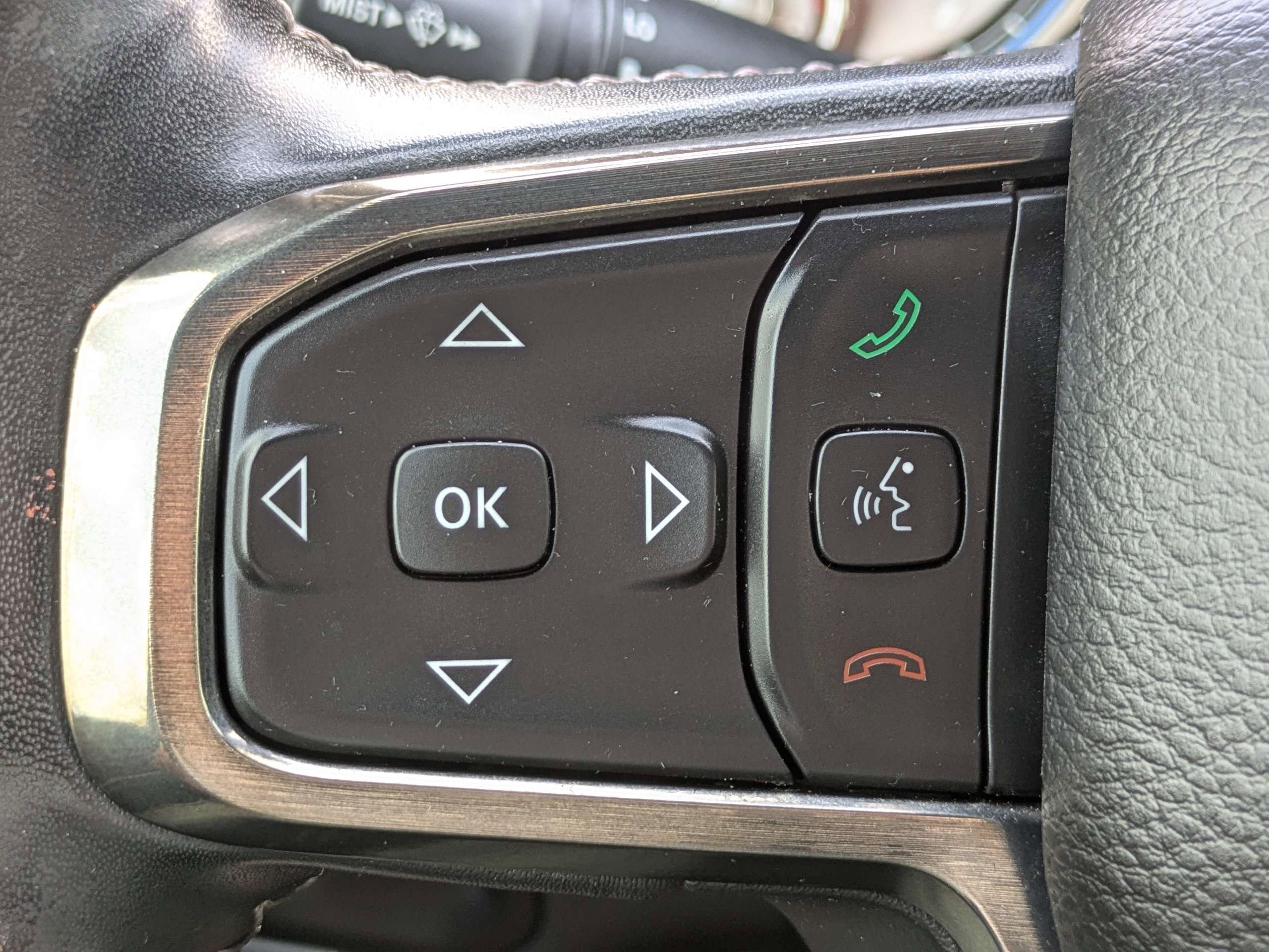 Used 2019 RAM 1500 Limited RWD image 25