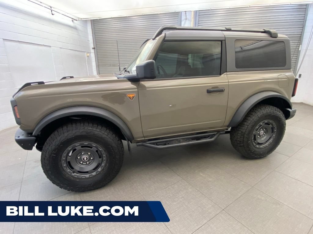 Used 2025 Ford Bronco Badlands AWD/4WD image 1