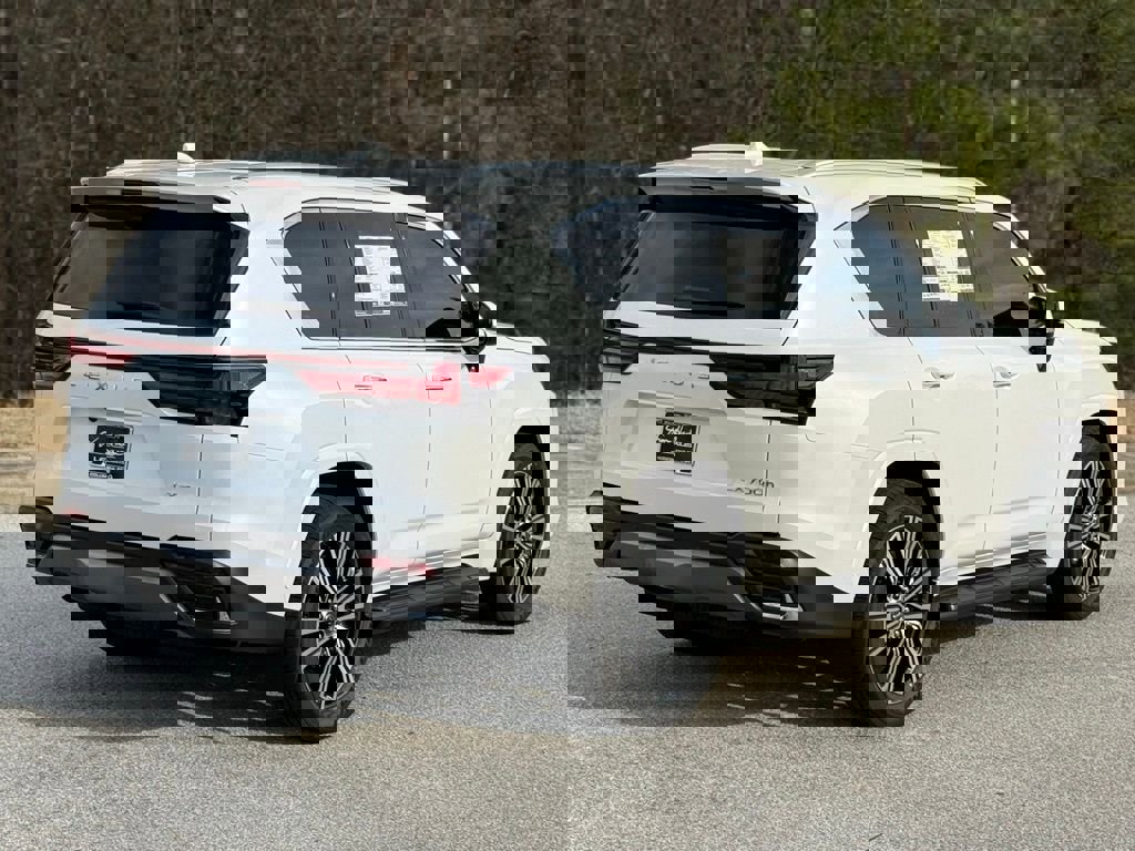 New 2026 Lexus LX 700h Luxury image 14