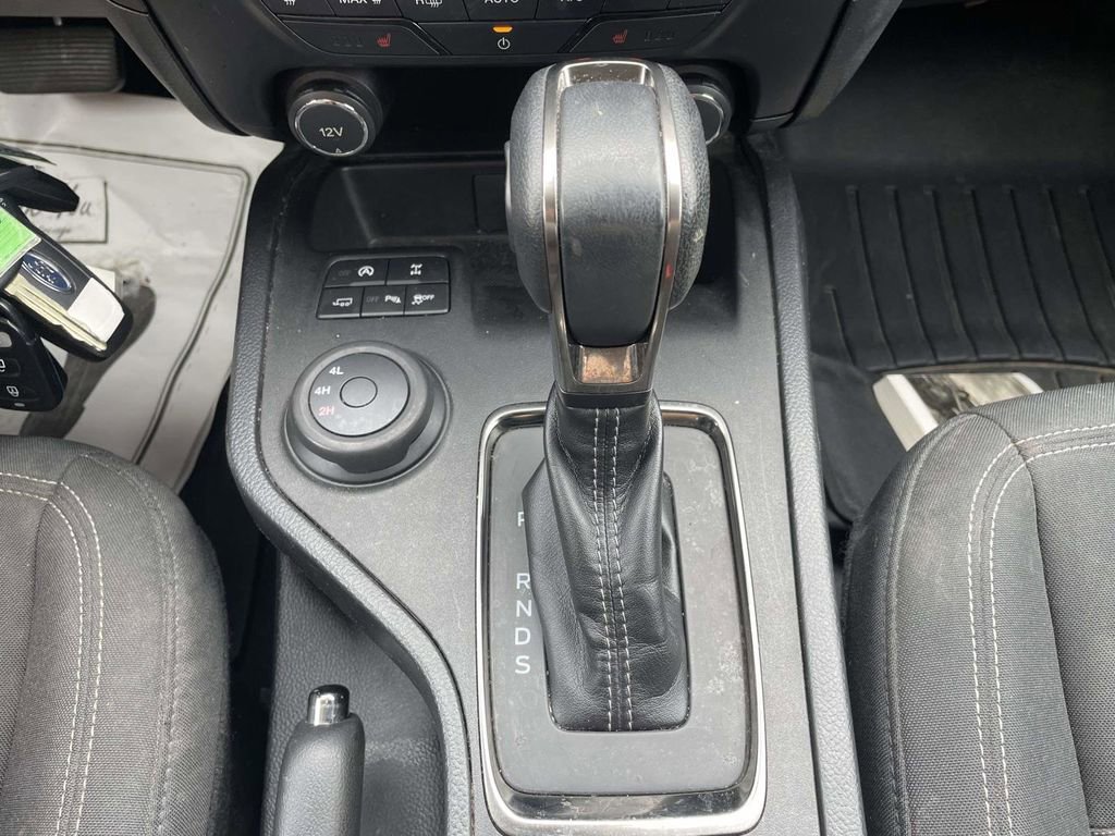 Used 2019 Ford Ranger XLT w/ Equipment Group 302A Luxury AWD/4WD image 17