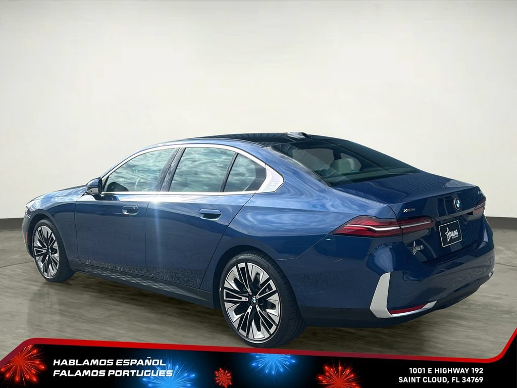 Used 2024 BMW 530i xDrive w/ Executive Package AWD/4WD image 4
