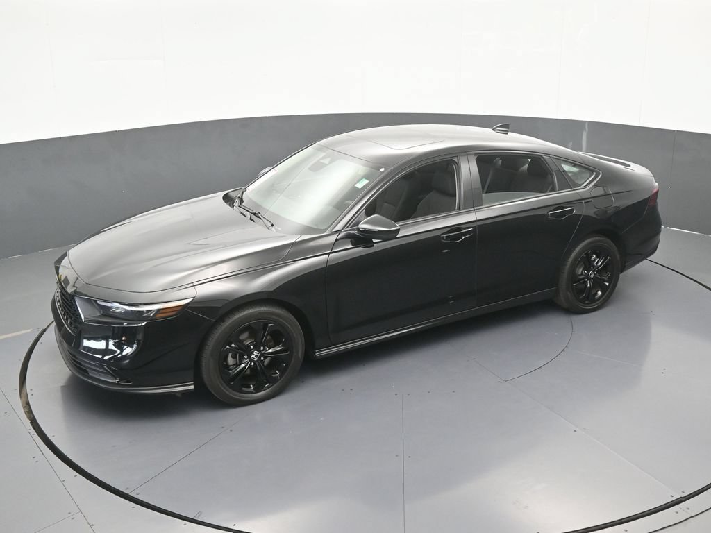 Used 2025 Honda Accord SE image 46