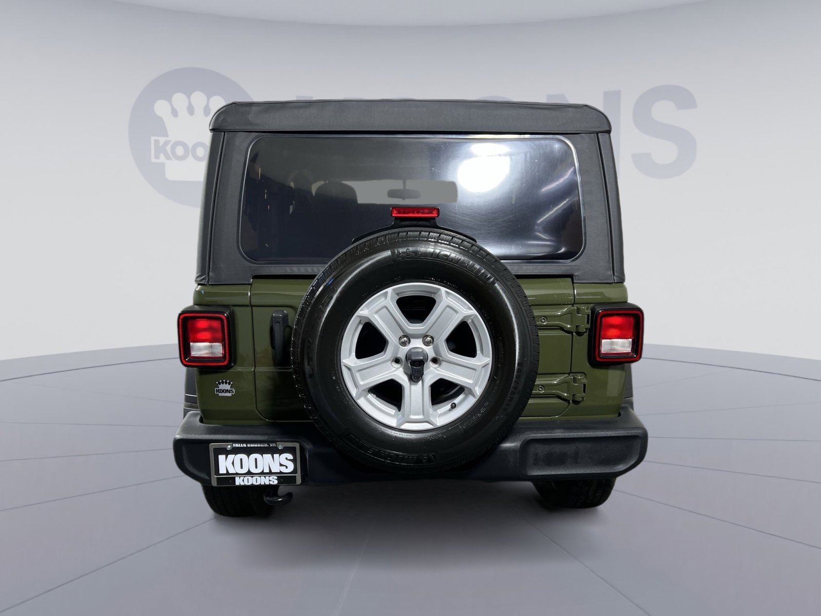 Used 2020 Jeep Wrangler Sport image 5